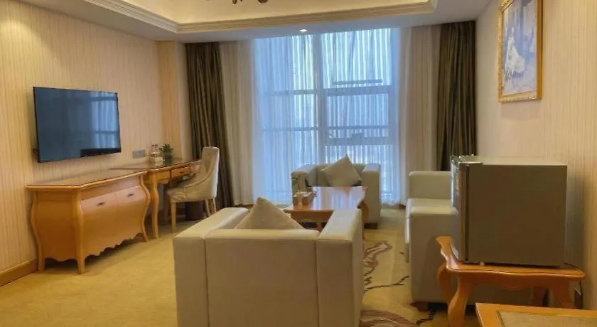 Vienna Hotel Henan Luoyang Jiudu Road Wanda Cina