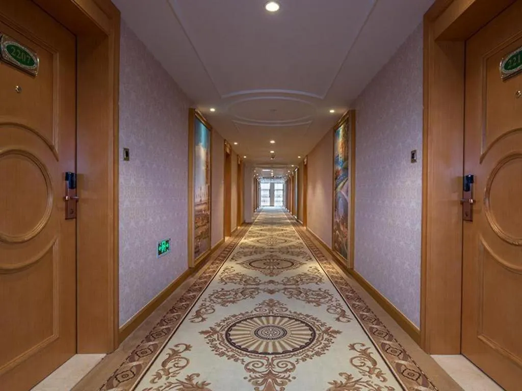 Vienna Hotel Henan Luoyang Jiudu Road Wanda Cina